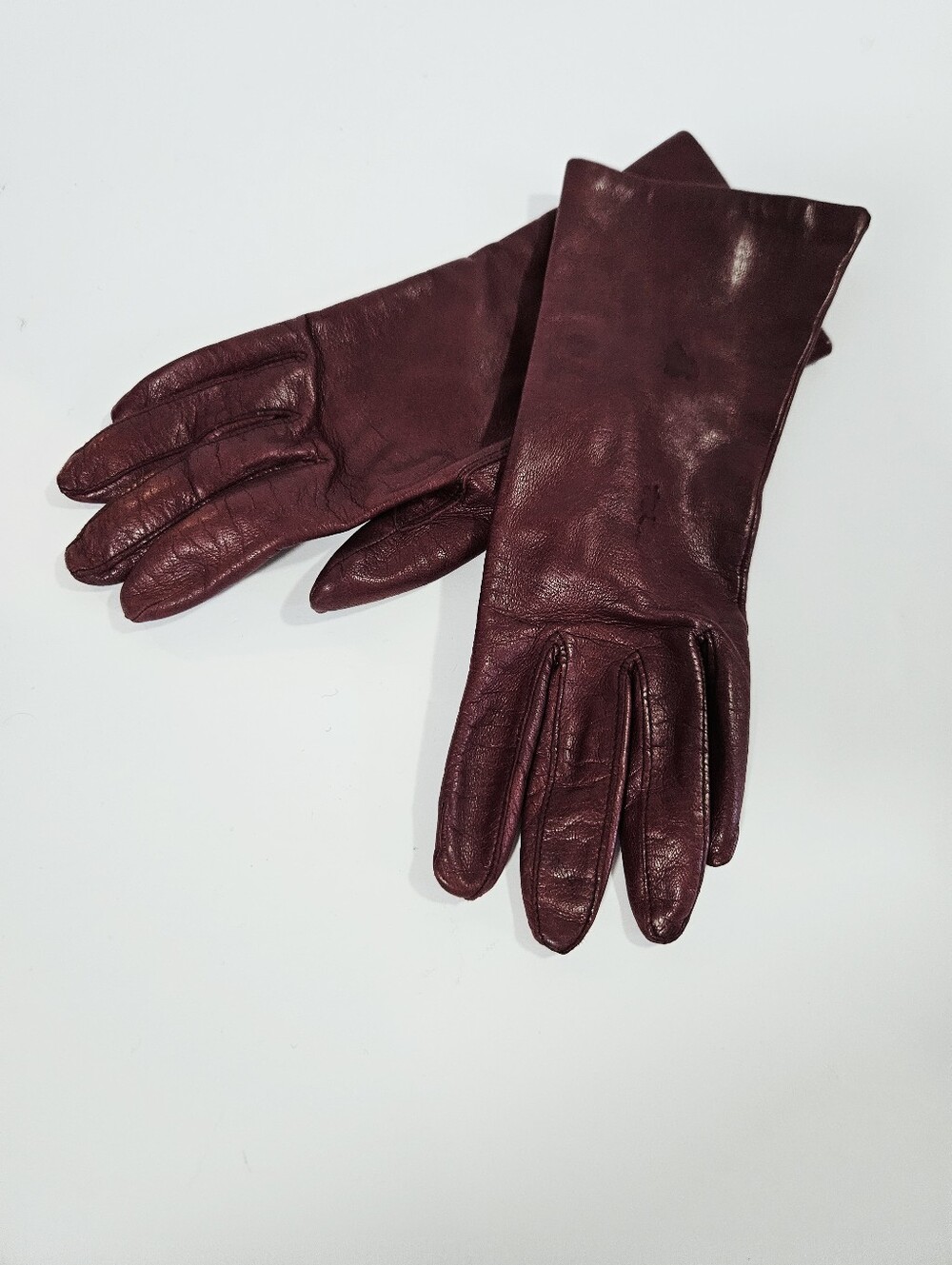 Vintage Fownes Soft Leather Minimalist Classic Driving Gloves in Oxblood Red 8